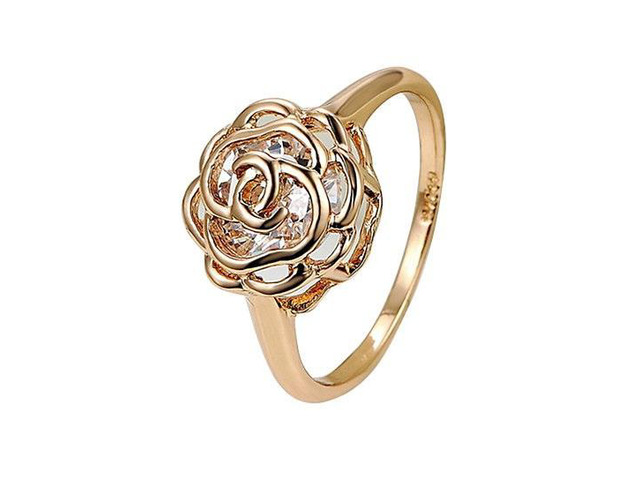 Vista Rose Is A Rose Set of 4 or Rings In 18kt Rose Crystals In White Yellow And Rose Gold Plating - Gold
