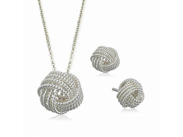 Vista He Loves Me A Lot A Lovely Love Knot Pendant And Earrings Set - Silver