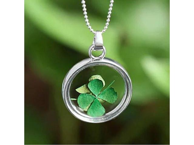 Vista Lucky U Green Clover Leaf Glass Necklace - Green