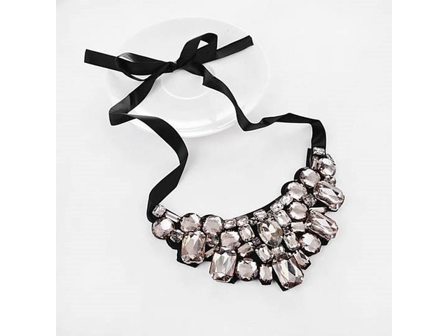 Vista Helena Necklace With Old Worldly Charm - HELENA SILVER
