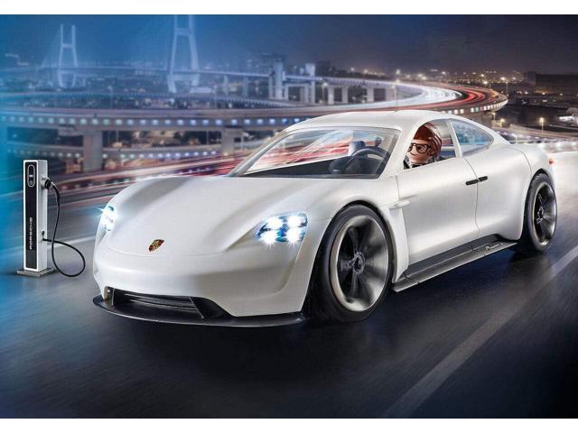 Playmobil The Movie Rex Dasher's Porsche Mission E