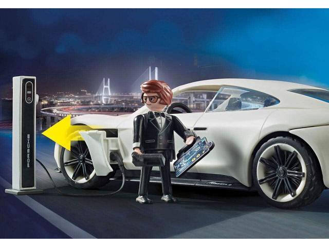 Playmobil The Movie Rex Dasher's Porsche Mission E
