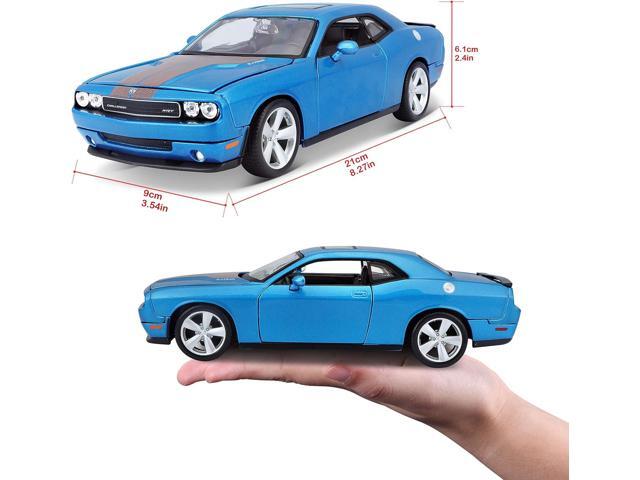 Maisto 1:24 Scale 2008 Dodge Challenger SRT8 Diecast Vehicle (COLORS VARY), Blue