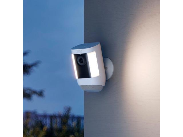 Spotlight Cam Pro, Battery with 2K Video and Ring Vision, LED Lights, Dual-Band Wifi, and 3D Motion Detection - White - image 4