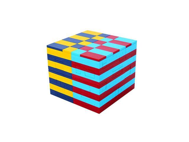ZITIANYOUBUILD The Candy Box Puzzle Box Colorful Box Toys 606 Pieces Building Toys MOC