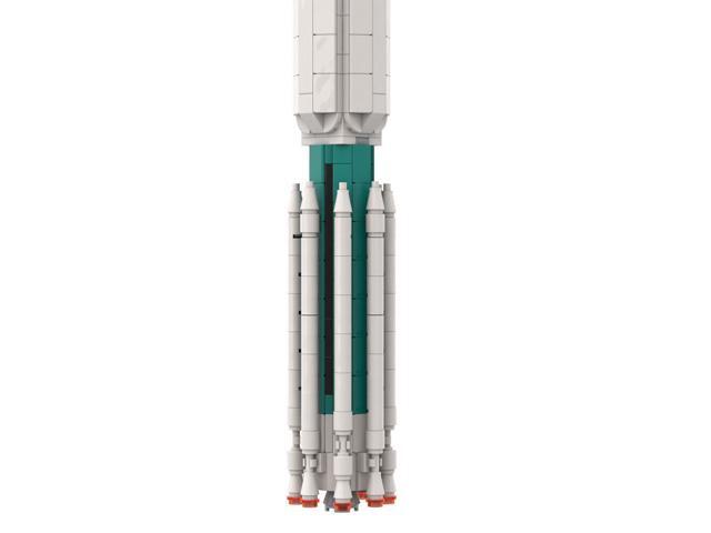 ZITIANYOUBUILD MOC-71855 NASA Delta III Rocket III Rocket Expendable Launch Vehicle 593 Pieces 1 110 Scale 100% Compatible with LEGO Brand New and...