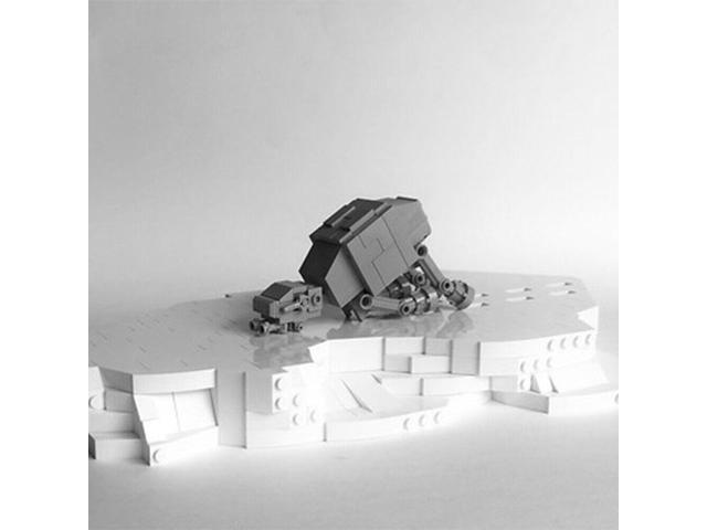 ZITIANYOUBUILD Tiny Walker Model Set 107 Pieces from Movie Building Toys Set MOC