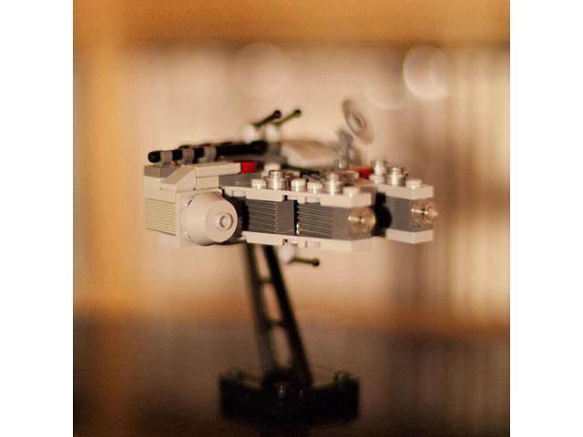 ZITIANYOUBUILD Tiny YT-1300 Light Freighter Model 122 Pieces Building Toys Set MOC