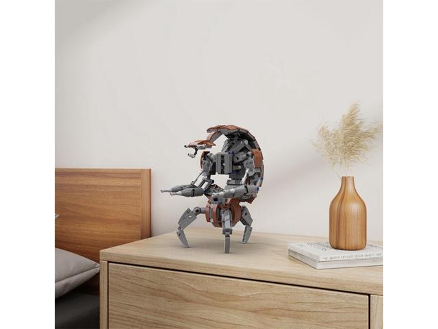 ZITIANYOUBUILD Three-legged Combat Robot Model with Shield Generator 489 Pieces MOC
