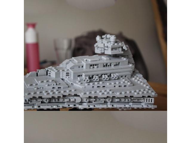 ZITIANYOUBUILD Imperial Star Spaceship with Stand 1459 Pieces from Movie about Star MOC