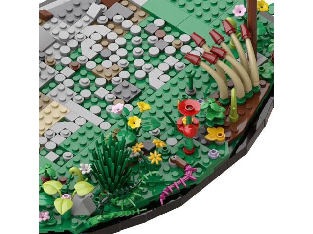 ZITIANYOUBUILD Game Scene Forest Habitat Model Building Toys Set 521 Pieces MOC