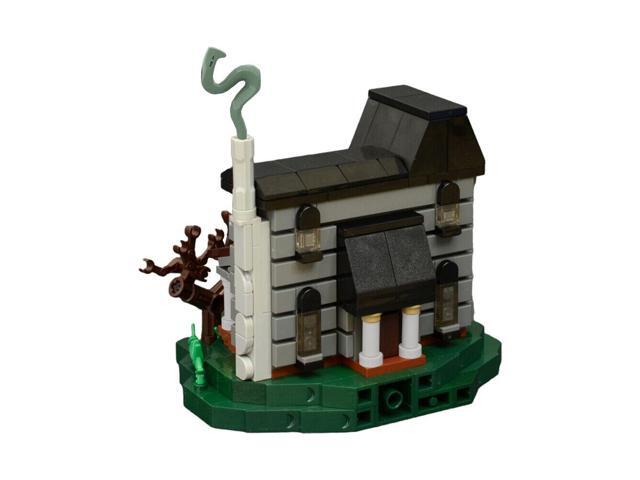 ZITIANYOUBUILD Haunted House with Purple Sky Full Moon for Halloween 574 Pieces MOC