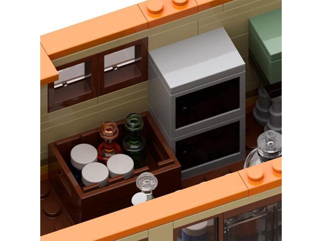 ZITIANYOUBUILD Mobile Lab / RV Model with Details 692 Pieces from Crime TV Series MOC
