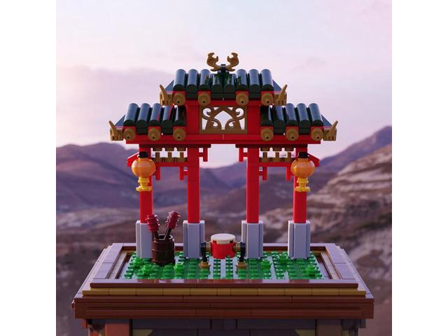 ZITIANYOUBUILD Seasons In Time: Calendar w/ Seasonal Specific Vignettes 3032 Pieces MOC