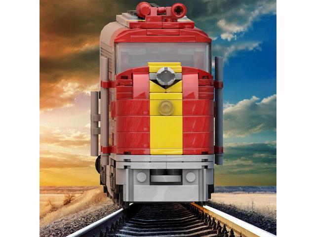 ZITIANYOUBUILD MOC-54251 Heavy Duty Passenger Locomotive Train Building Toys 570 Pieces MOC