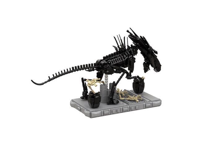 ZITIANYOUBUILD Queen in Movie 903 Pieces Building Toy Complete Sets & Packs MOC