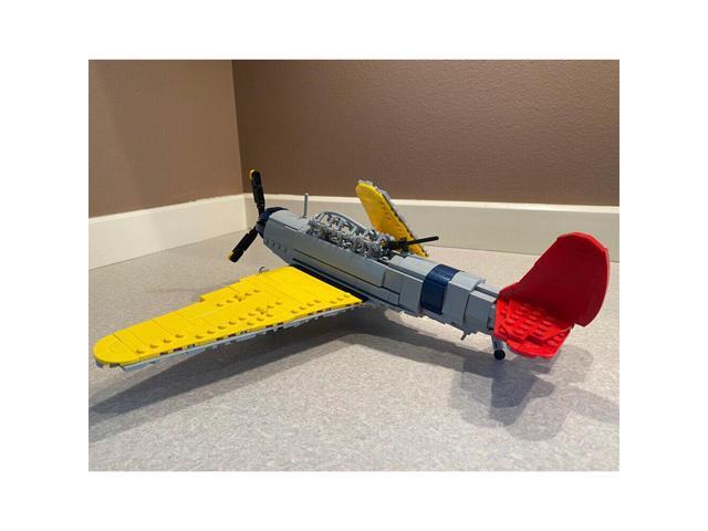 ZITIANYOUBUILD MOC-152156 Navy Torpedo Bomber Airplane with Foldable Wings 1:35 Scale 624 Parts