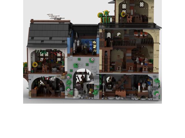 ZITIANYOUBUILD MOC-134085 Medieval Town Centre with 10 Interior Rooms & Main Square 4745 Parts