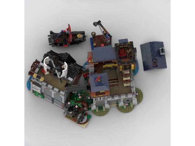 ZITIANYOUBUILD MOC-150348 Castle Port and Pirate Tavern with Ship and Garden Path 2284 Parts