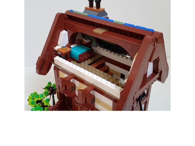 ZITIANYOUBUILD MOC-153710 Modular Medieval City Street House Model Building Toys Set 1683 Parts