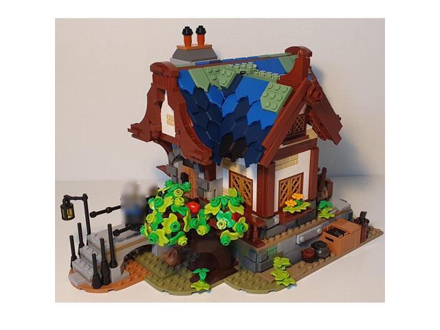 ZITIANYOUBUILD MOC-79655 Medieval House Alternate Build for Set 21325 Building Toys 1316 Parts