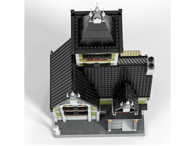 ZITIANYOUBUILD C4883 Modular Building: Haunted House with Full Interior 3723 Parts Gift