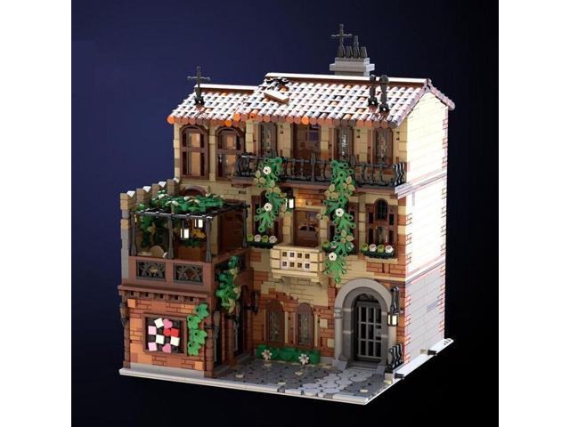 ZITIANYOUBUILD MOC-131698 Modular Building with Medieval Style Balcony, Dining Room and Kitchen