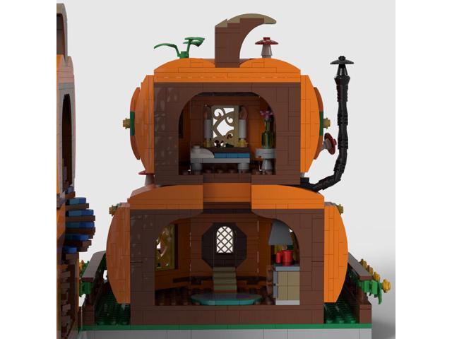 ZITIANYOUBUILD MOC-81916 Modular Two-Story Pumpkin House Model for Halloween 2280 Parts