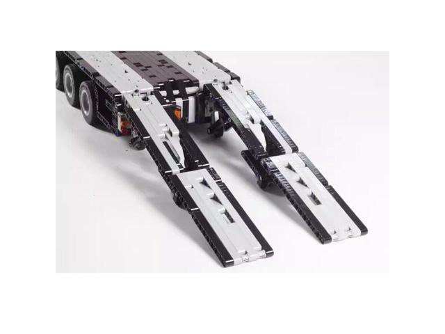 ZITIANYOUBUILD RC Low Loader with Raise / Lower Ramps Function MOC-10554 2057 Parts