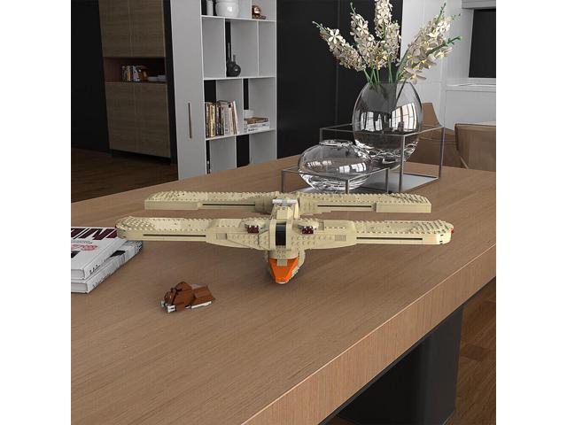 ZITIANYOUBUILD C5127 Elegantly Designed Transport Heavy Ship with Cockpit 698 Parts