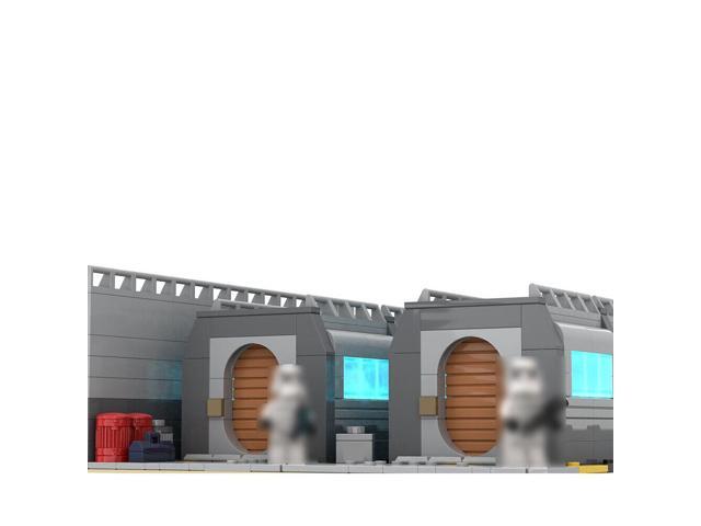 ZITIANYOUBUILD MOC-155521 Base and Barracks Model from Movie Building Toys Set 695 Parts