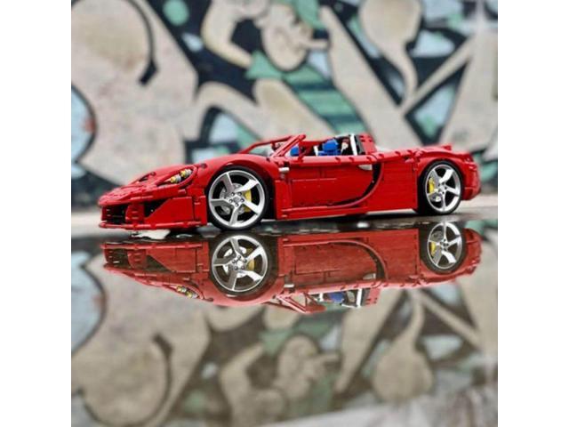 ZITIANYOUBUILD Custom MOC-131400 Roadster Car Model(3790PCS/Red) Toys Gift for Christmas