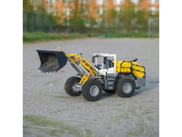 ZITIANYOUBUILD Custom MOC-144746 Advanced Wheeled Loader Building Blocks (2506PCS)