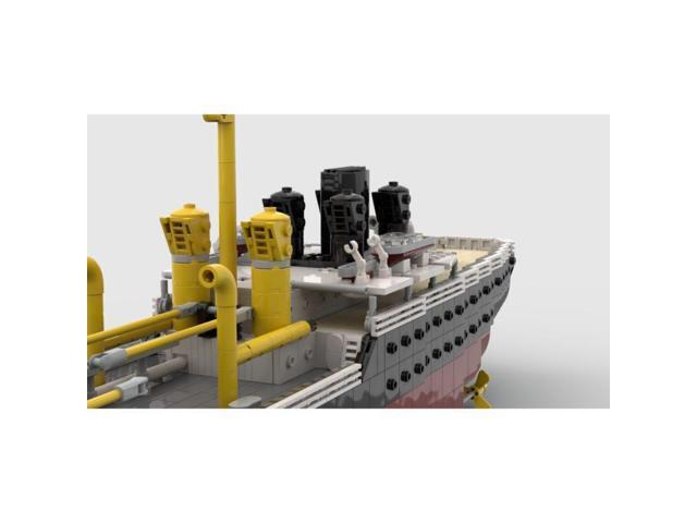 ZITIANYOUBUILD Custom MOC-39295 Altmark Supply Ship (2975 Parts) 1:200 Scale Building Toys