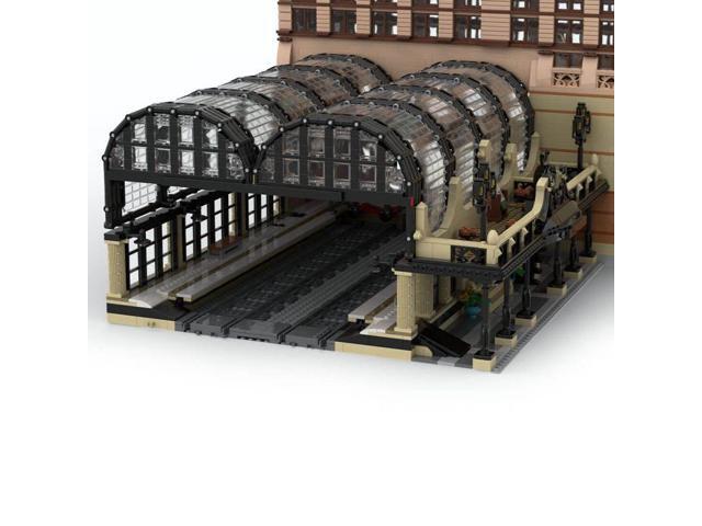 ZITIANYOUBUILD Custom MOC-167905 Train Station Modular Building with Realistic Roof 2572pcs