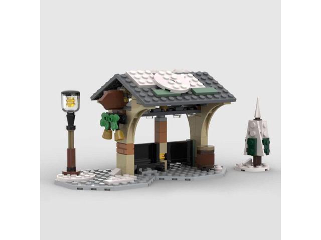 ZITIANYOUBUILD Custom MOC-124954 Christmas Little Winter Station Building Blocks Set (650PCS)