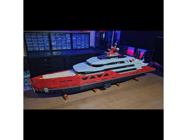 Custom MOC-254412 VELETTA Superyacht Modular Series (15639 PCS) Building Toys