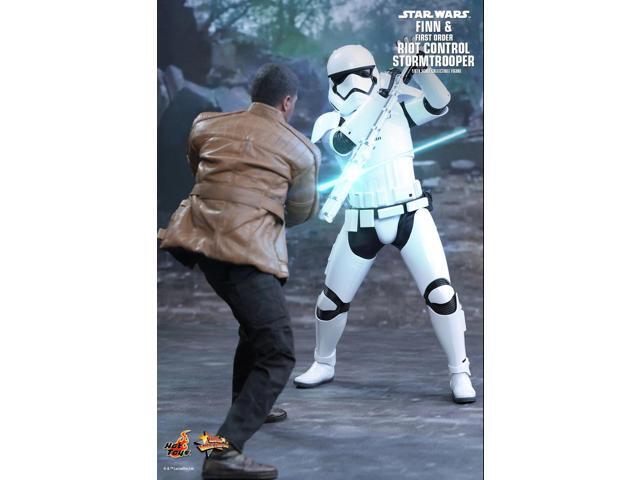 star wars the force awakens finn and first order riot control stormtrooper 1/6 collectible figure hot toys