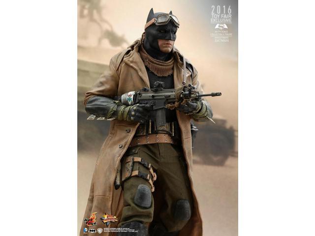 Figure Hot Toys MMS372 - DC Comics - Batman V Superman: Dawn Of Justice - Knightmare Batman