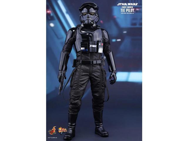 Figure Hot Toys MMS324 - Star Wars: The Force Awakens - First Order Tie Pilot
