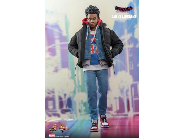 Figure Hot Toys MMS710 - Marvel Comics - Spider Man: Across The Spider Verse - Miles Morales