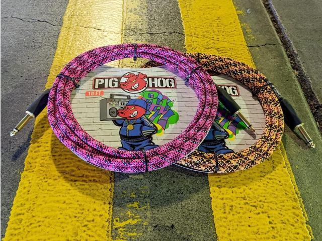 Pig Hog PCH10GPK Pink Graffiti High Performance Instrument Cable 10-Feet Unique Woven Outer Covering Gold Plated 1/4' Straight Connectors