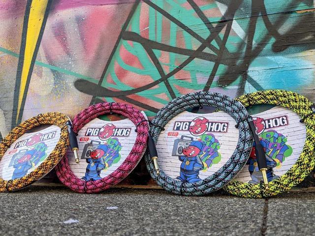 Pig Hog PCH10GYW Yellow Graffiti High Performance Instrumental Cable 10-Feet Straight Unique Woven Outer Covering Gold Plated 1/4' Straight Connectors