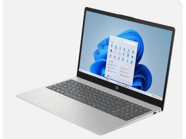 HP 15-fd0150wm 15.6' FHD Touchscreen i5-1334U 1.3GHz Intel UHD Graphics 8GB RAM 512GB SSD Win 11 Home Natural Silver
