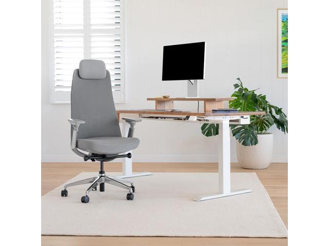 Desky Pinnacle Executive Office Chair - Light Grey / Polished Aluminium