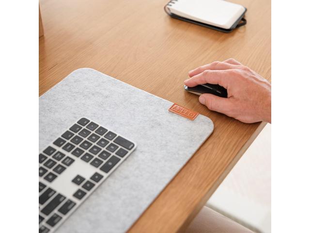 Desky Cork/Felt Desk Pad - Small 11x8.6 in / Light Gray