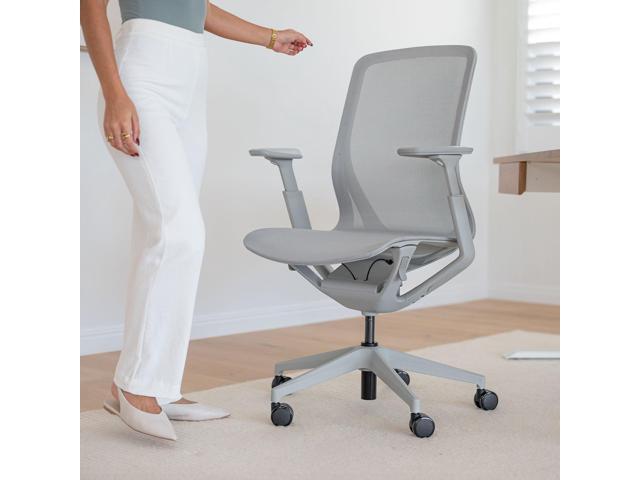 Desky Echo Modern Office Chair - Dark Gray / Adjustable