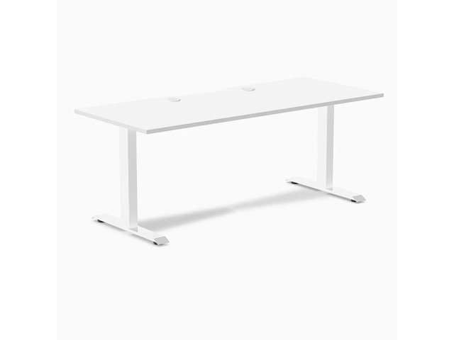 Desky Zero Scalloped Laminate Office Desk - White / 70.9 x 29.5 in with Grommets / White