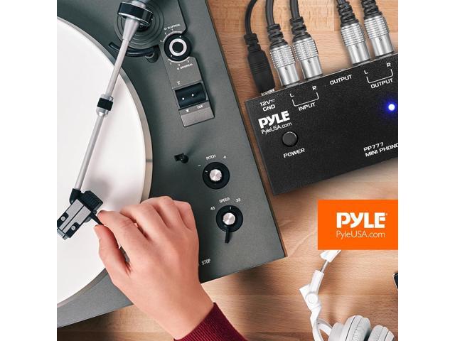 Pyle Phono Turntable Preamp - Mini Stereo Preamplifier with RCA Input, RCA/1/4' Output, Low Noise Operation - 12V DC Adapter PP777