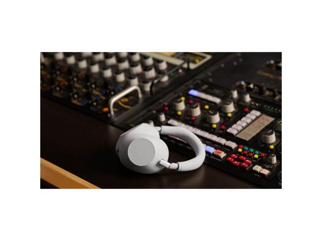 Sony - WH-1000XM6- Best Wireless Noise Cancelling Headphones - Silver - image 9